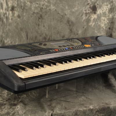 Yamaha PSR-270 Digital Piano Keyboard 61 Keys w Manual, power supply, Sustain Pedal & FAST Shipping image 4
