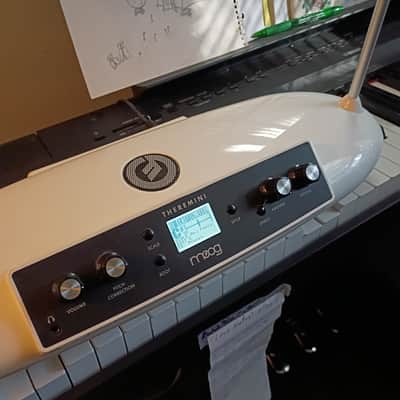Moog Theremini Synth w/Scale Locking & Many Sounds image 2