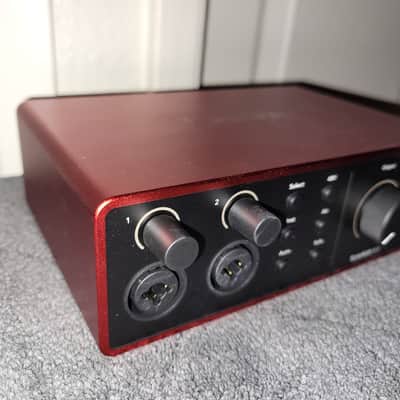 Focusrite Scarlett 4i4 4th Gen USB Audio Interface 2023 - Present - Red image 4