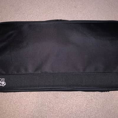 Gator GPB-BAK Large Aluminum Pedalboard with Carry Bag image 6