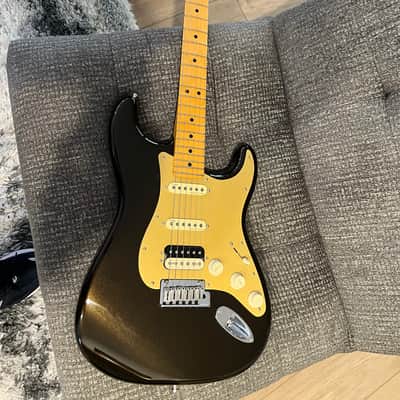 Fender American Ultra Stratocaster HSS 2023 - Texas Tea image 6