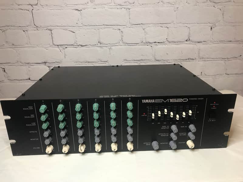 Yamaha EM1620 Powered Mixer image 1