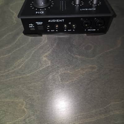 Audient iD14 MKII USB-C Audio Interface 2021 - Black with stand image 2
