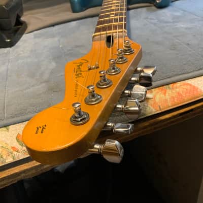 Fender Powerhouse Stratocaster with Rosewood Fretboard 1998 - 2001 - Lake Placid Blue image 17