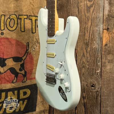 Squier Wayne's World Stratocaster 1992 - Arctic White image 2