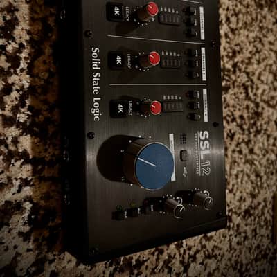 Immagine Solid State Logic SSL 12 12-Channel USB Audio Interface 2023 - Black - 2