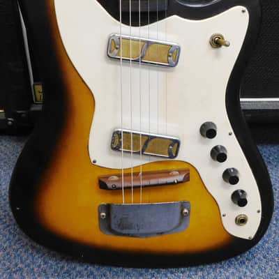 Vintage 1965 Harmony H15 Bobcat Electric Guitar & Original Case image 4