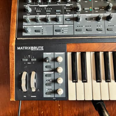 Arturia MatrixBrute 49-Key Synthesizer w/ gator case image 5