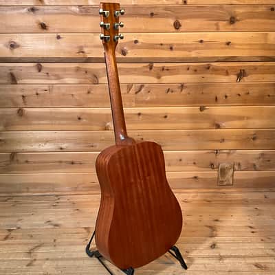 Martin Dreadnought Junior E Acoustic Guitar - Natural image 5