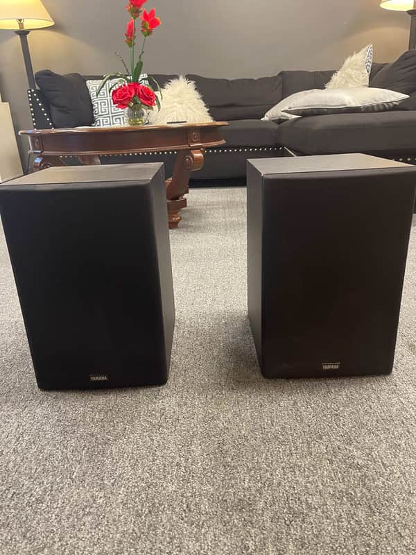 Yamaha NS-A636 3-Way 140W Bookshelf Speakers Pair image 1
