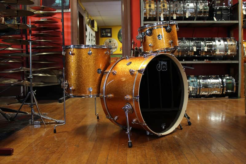 DW Performance Series in Gold Sparkle 14x24 9x13 16x16 image 1