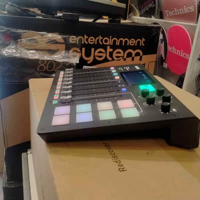 RODE RODECaster Pro Integrated Podcast Production Studio 2018 - Present - Black image 6