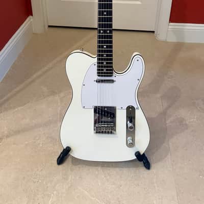 Fender American Ultra Telecaster Arctic Pearl image 2