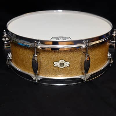 Camco Tuxedo Studio Model 14" x 5" snare drum 1960's - Champagne Sparkle image 2