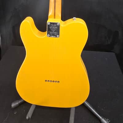 Fender 75th Anniversary Vintera® Road Worn® 1951 Telecaster®, Maple Fingerboard, Butterscotch Blonde image 6