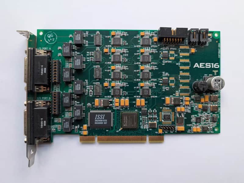 Lynx AES16 AES/EBU PCI Audio Interface Card image 1