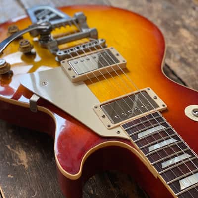 Gibson Les Paul Custom Shop Historic 1958 Reissue with Bigsby (R8) Iced Tea Burst 2012 LPR8 image 7