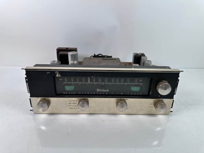 McIntosh MR 65B FM Stereo Tuner image 1