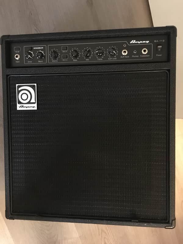 AMPEG BA-112 ベースアンプ Ampeg BA-112 50-Watt 1x12