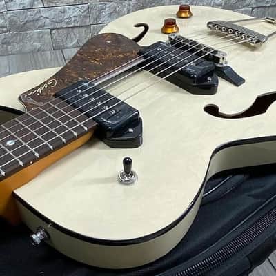 Godin #052837 - 5th Avenue TL Thinline Series Kingpin P90 Hollowbody Guitar with Gigbag - Trans Cream HG- 5th Ave image 5