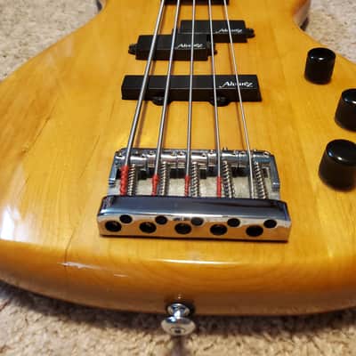Alvarez Villain 5-String Bass Natural image 4