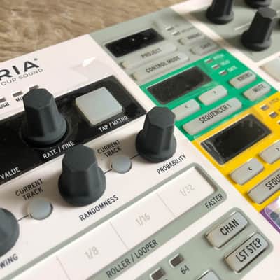 Arturia BeatStep Pro w/ Original Box & All Accessories (Read) image 5