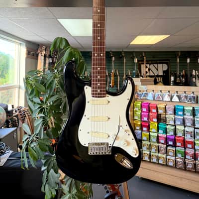 Fender Strat Plus with Rosewood Fretboard 1987 - 1998 - Black image 1