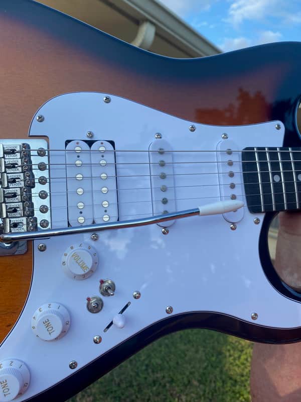 Fat Strat style body Complete Package SSH custom build locking tuners High mass Trem body Mini toggles "Gilmore mod" 14 tones image 1