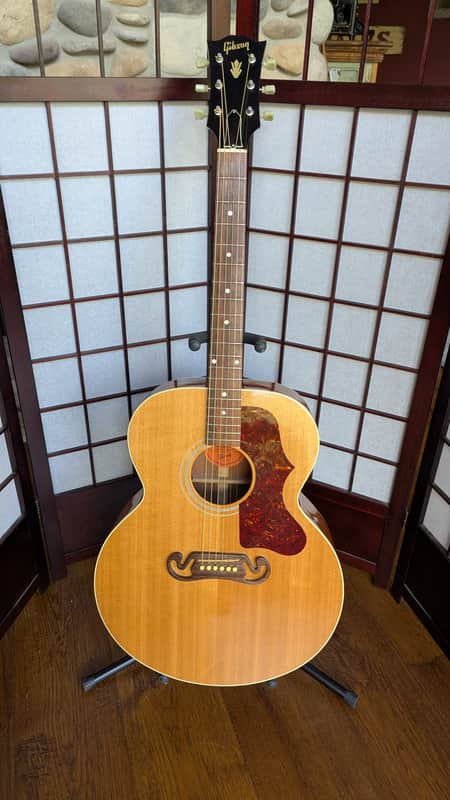 Gibson SJ-100 2006 - 2008 Antique Natural image 1