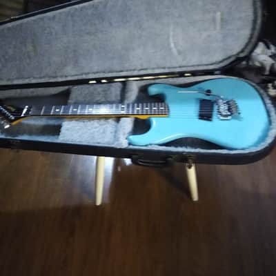 Kramer Focus 80s Focus 1000 Banana Headstock 80s Egg Robin Blue image 1