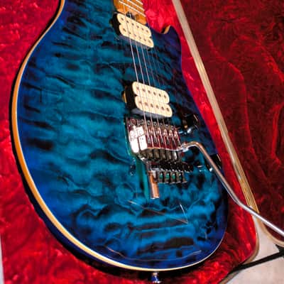 EVH Wolfgang Special 2021 - Blue Clorine Burst image 3