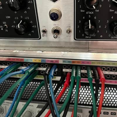 Universal Audio 6176 Channel Strip 2003 - Present Silver image 3
