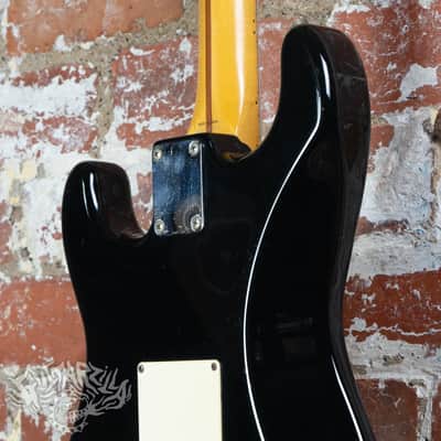 Fender Stratocaster '54 Reissue ST54-53 1993 Black MIJ Japan image 10