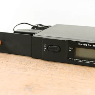 Audio-Technica ATW-R3100bC Receiver w/ ATW-T310bC Bodypack: 541-566 MHz CG0142S image 3