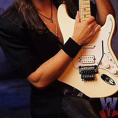 Fender Stratocaster Richie Sambora Signature 1995 image 24