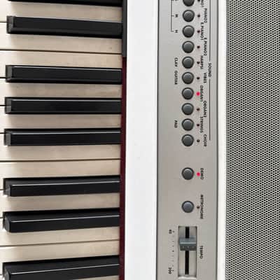 Korg electric keyboard Sp- 250 image 8
