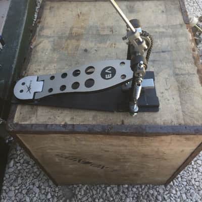 Basix V3 Bass Drum Pedal w Base Plate. Two-Tone Beater. P86285 image 4