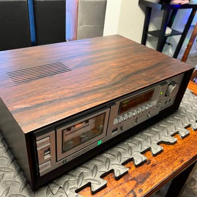 Akai CS-F33R vintage stereo cassette deck player with Wood case