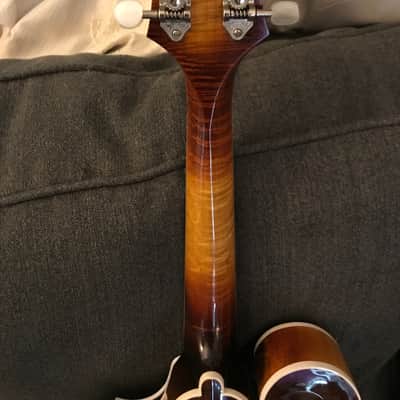 Ratliff R5  Mandolin,  F style with deluxe case. image 6