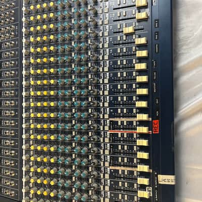 BEHRINGER EURODESK MX 2442A Mixing Console Works- No Power Supply - read image 8