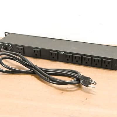 Furman M-8x2 8-Outlet Power Conditioner CG01241 image 7
