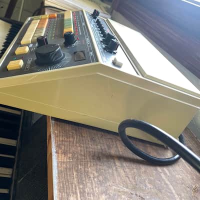 Roland CR-8000 CompuRhythm 1980s White image 8