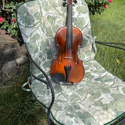 Mathias Thoma Romanian 4/4 Violin Outfit (Serian #43639) - Natural Amber Brown Gloss image 5