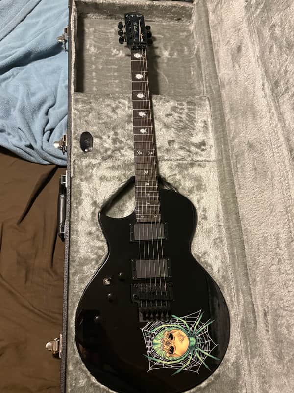 ESP LTD KH-3 Kirk Hammett Signature Spider Left-Handed 2021 - Black with Spider Graphic image 1