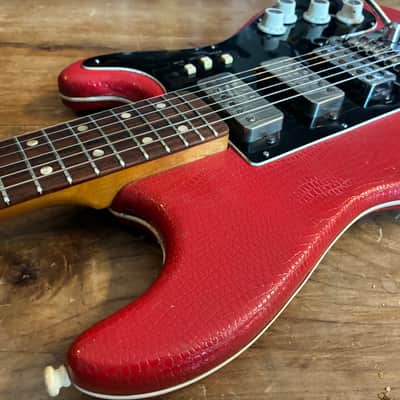 Hofner 173 red Vinyl, VIDEO image 10