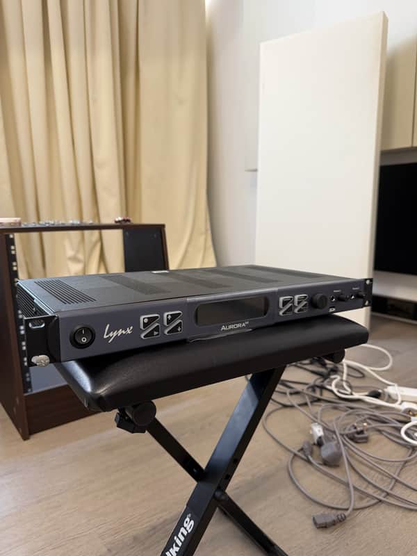 Lynx Aurora (n) 8-Channel AD/DA Converter with Thunderbolt Interface 2010s - Black image 1