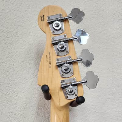 Fender American Special Precision Bass 2011 - 2014 - Honeyburst image 4