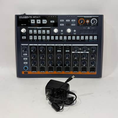 Arturia DrumBrute Impact Analog Drum Machine