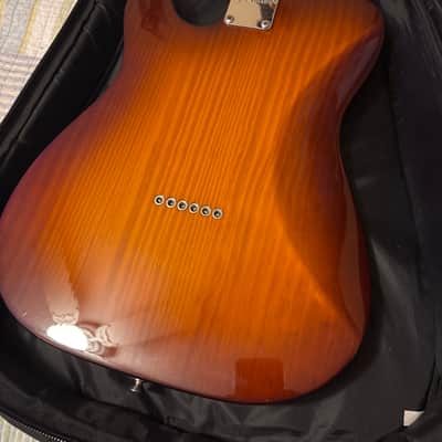 Fender Modern Player Telecaster Plus 2012 - 2018 - Honey Burst image 6