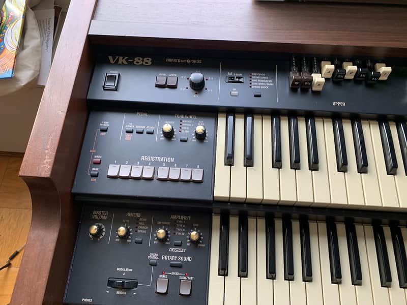 Roland VK-88  
値段交渉可 Roland VK-88 | Sweetwater